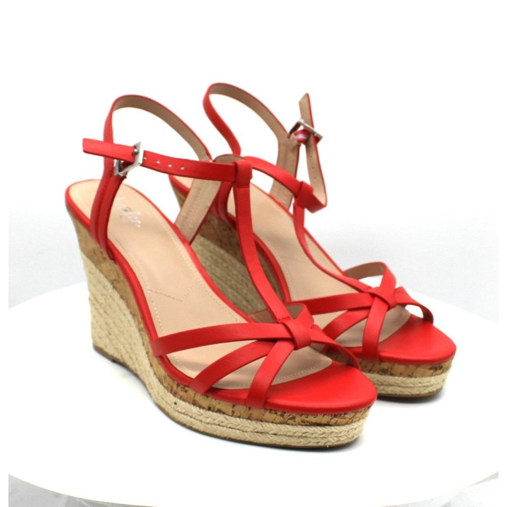Charles By Charles David Women's Little Wedge Sandal